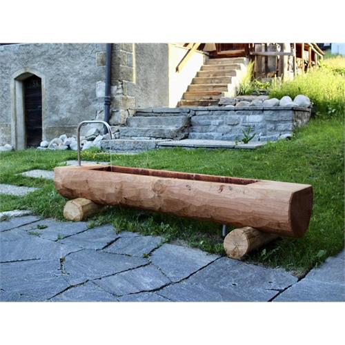Holzbrunnen